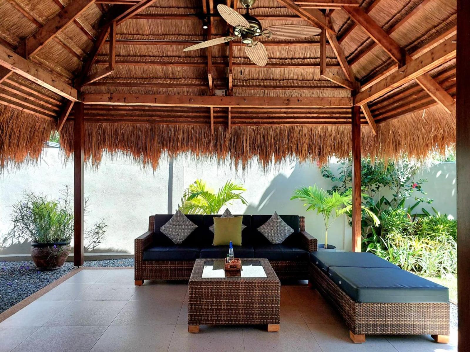 Halamanan Residences Panglao Luaran gambar